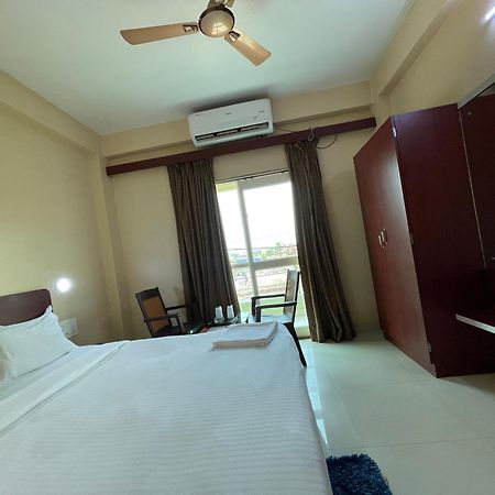 Hotel Golden Wave بوري المظهر الخارجي الصورة